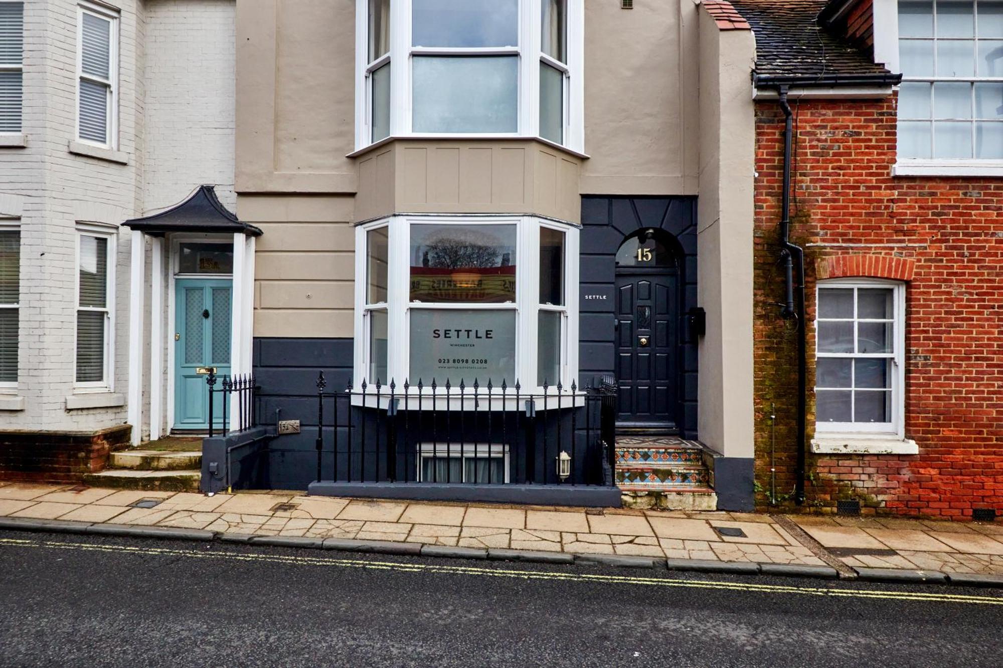Settle In Winchester - Stylish Self Check-In Rooms Exterior foto